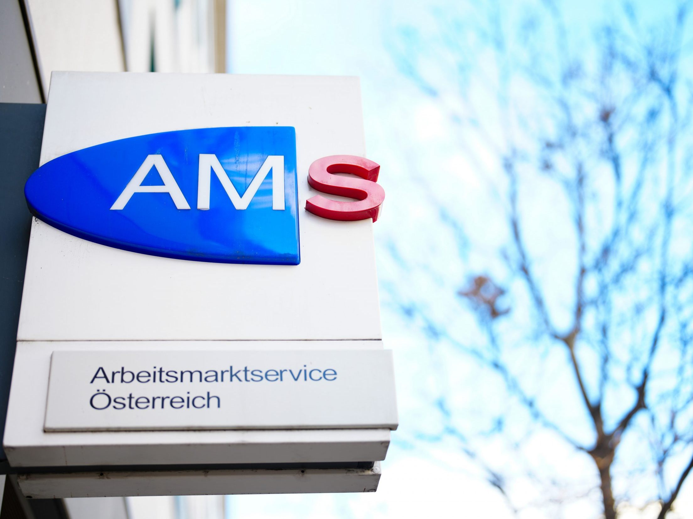 Arbeitnehmer bei Flauten kündigen und sie kurze Zeit später wieder einstellen: Laut AK eine gängige Praxis. Arbeitnehmer bei Flauten kündigen und sie kurze Zeit später wieder einstellen: Laut AK eine gängige Praxis.
