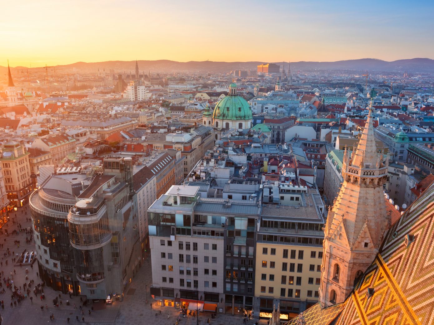 In Österreich ist Wohnen im Eigentum weiterhin teuer. In Österreich ist Wohnen im Eigentum weiterhin teuer.