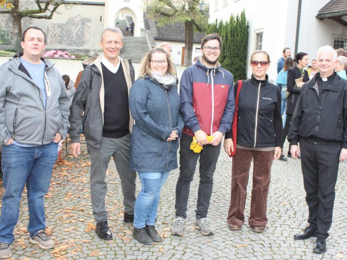 Der Vorstand vom Mesnerstüble freut sich auf viele Besucher. Der Vorstand vom Mesnerstüble freut sich auf viele Besucher.