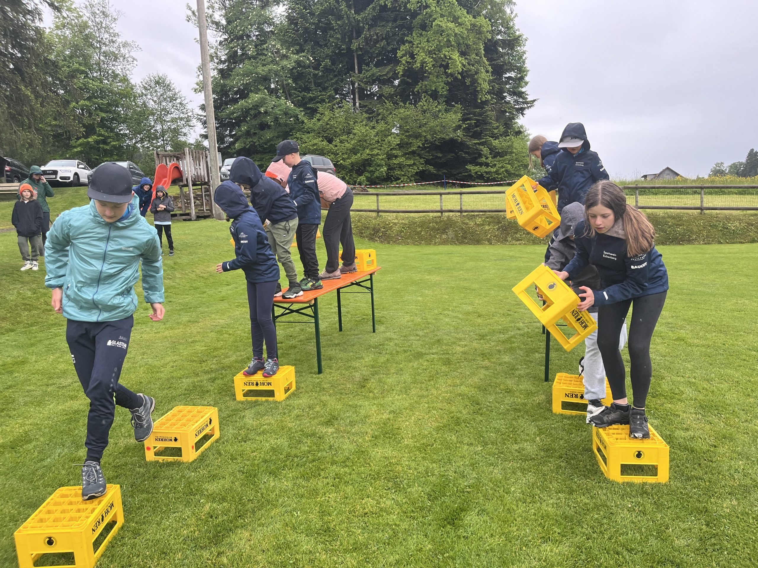 Beim Ministranten-Turnier herrschte gute Stimmung trotz wechselndem Wetter. Beim Ministranten-Turnier herrschte gute Stimmung trotz wechselndem Wetter.