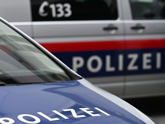 Verdächtiger wartete vor Wohnung Verdächtiger wartete vor Wohnung