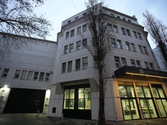 Mangels Warmwasser konnten Jugendliche in JA Josefstadt selten duschen Mangels Warmwasser konnten Jugendliche in JA Josefstadt selten duschen