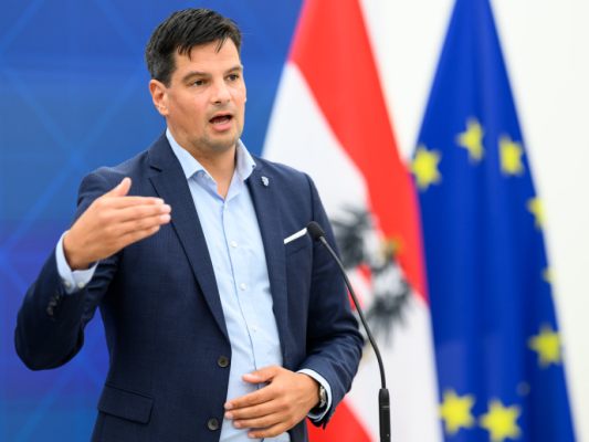 Amesbauer fordert Gespräche auf politischer Ebene Amesbauer fordert Gespräche auf politischer Ebene