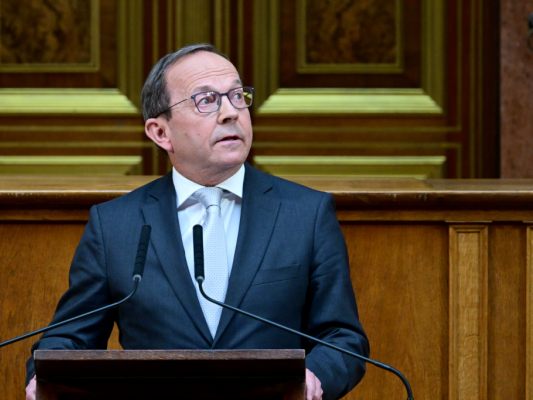 Auch Haubner sieht Möglichkeit für Live-U-Ausschuss Auch Haubner sieht Möglichkeit für Live-U-Ausschuss