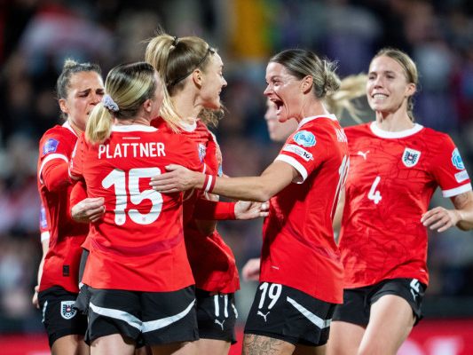 ÖFB-Frauen jubelten über Verbleib in Liga A ÖFB-Frauen jubelten über Verbleib in Liga A