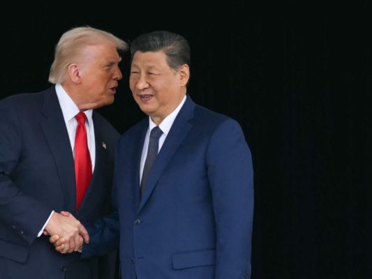 Auf dem Bild sieht man US-Präsident Trump und Chinas Staatschef Xi. Auf dem Bild sieht man US-Präsident Trump und Chinas Staatschef Xi.