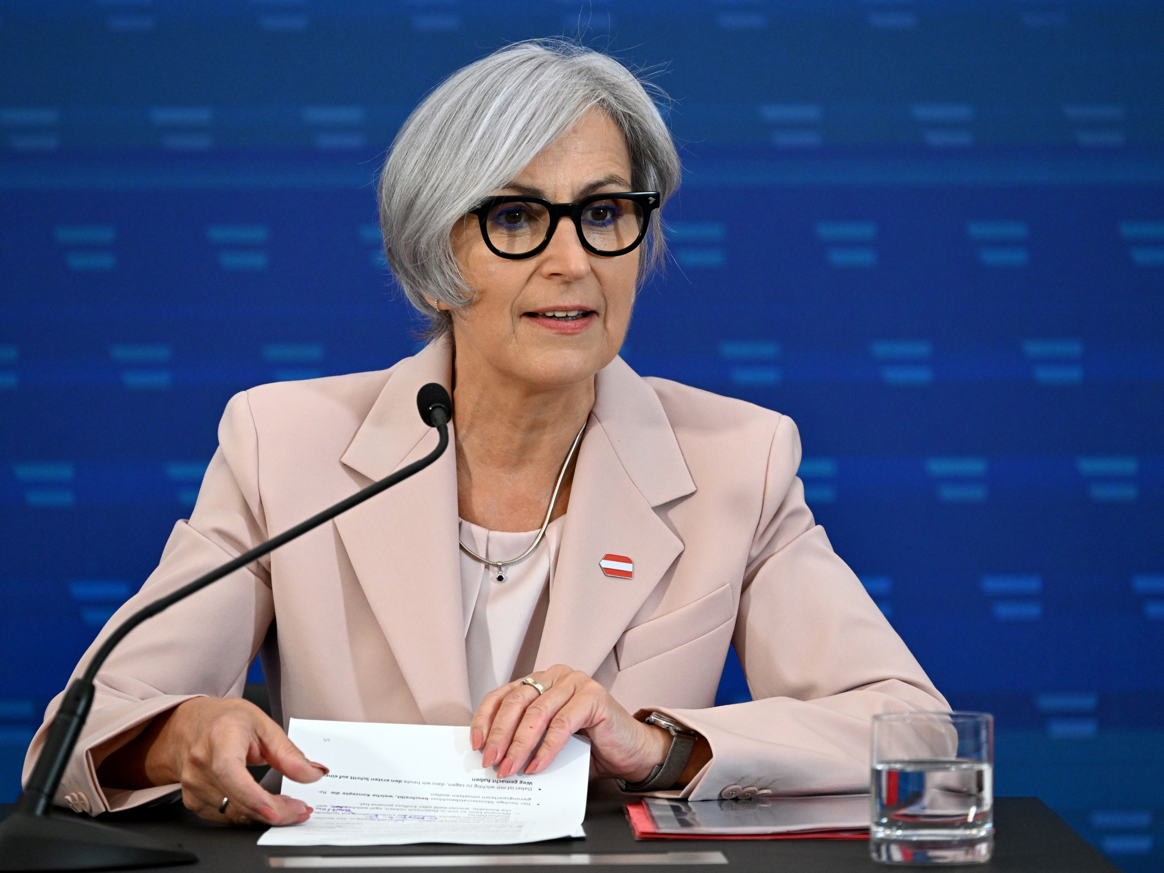 Sporrer fehlte bei Justizminister-Treffen nicht. Sporrer fehlte bei Justizminister-Treffen nicht.