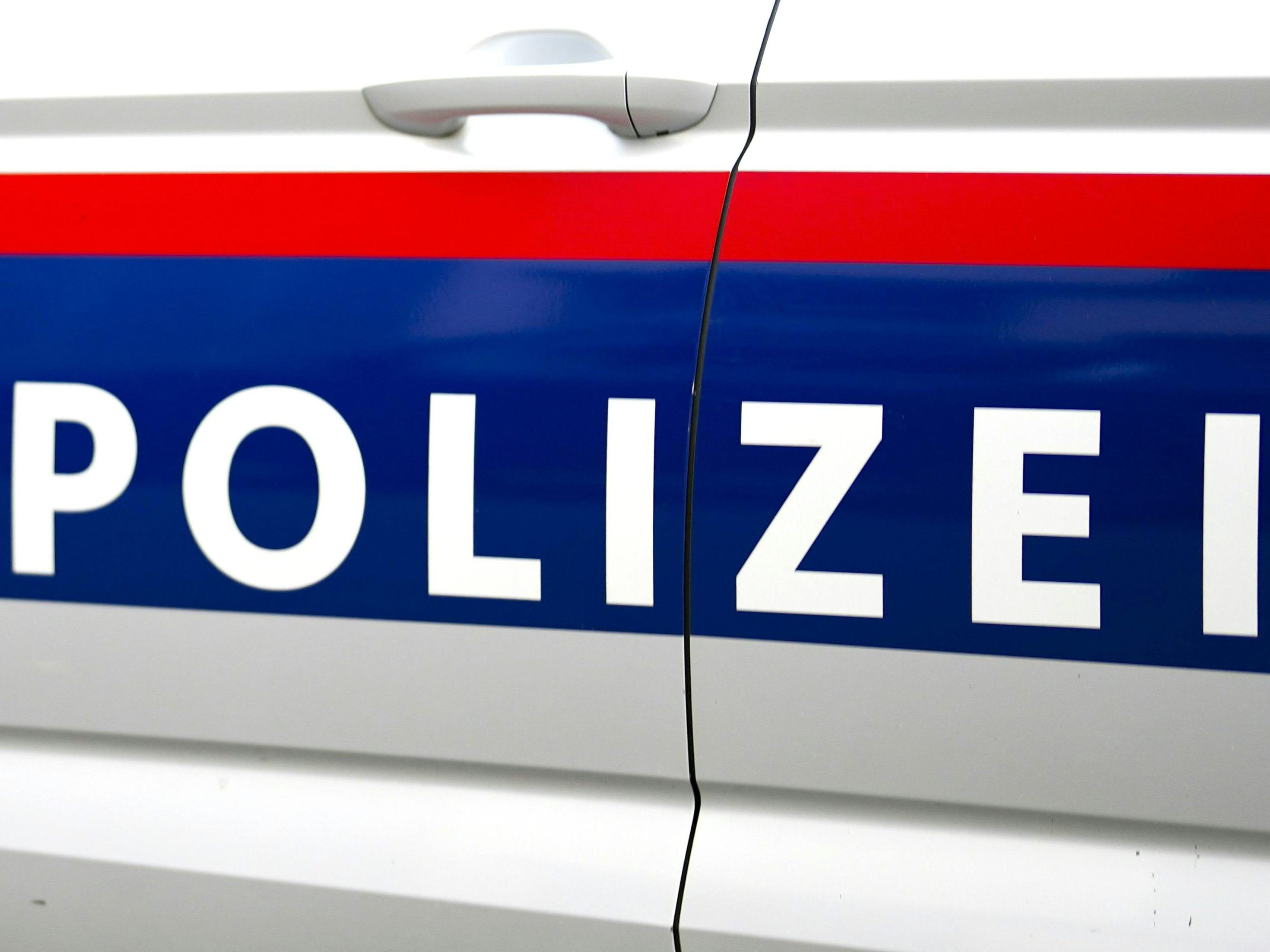 Die Polizei fasste einen Drogendealer in Wien-Brigittenau. Die Polizei fasste einen Drogendealer in Wien-Brigittenau.