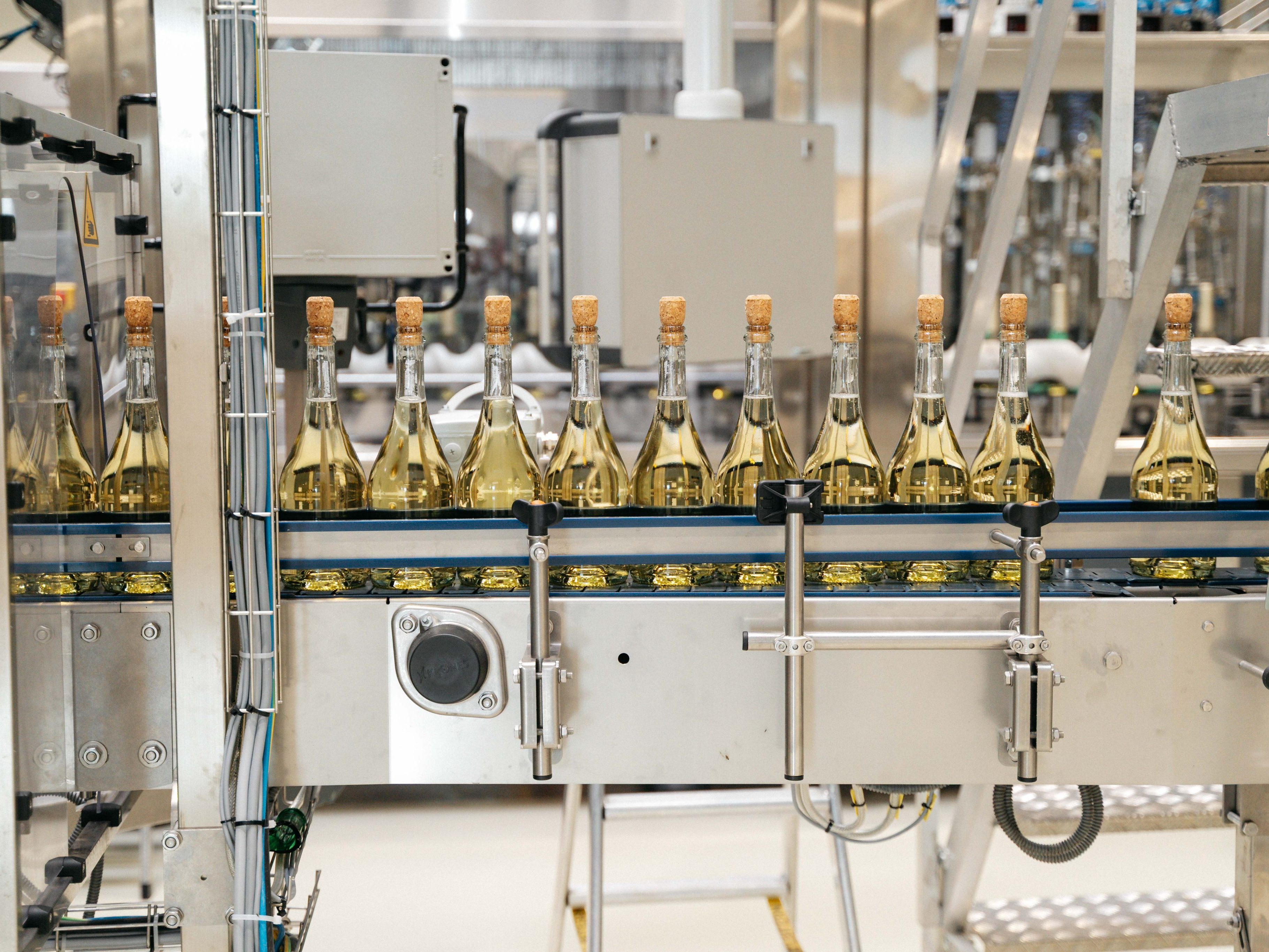 Schlumberger eröffnete einen neuen Produktionsstandort im Burgenland. Schlumberger eröffnete einen neuen Produktionsstandort im Burgenland.