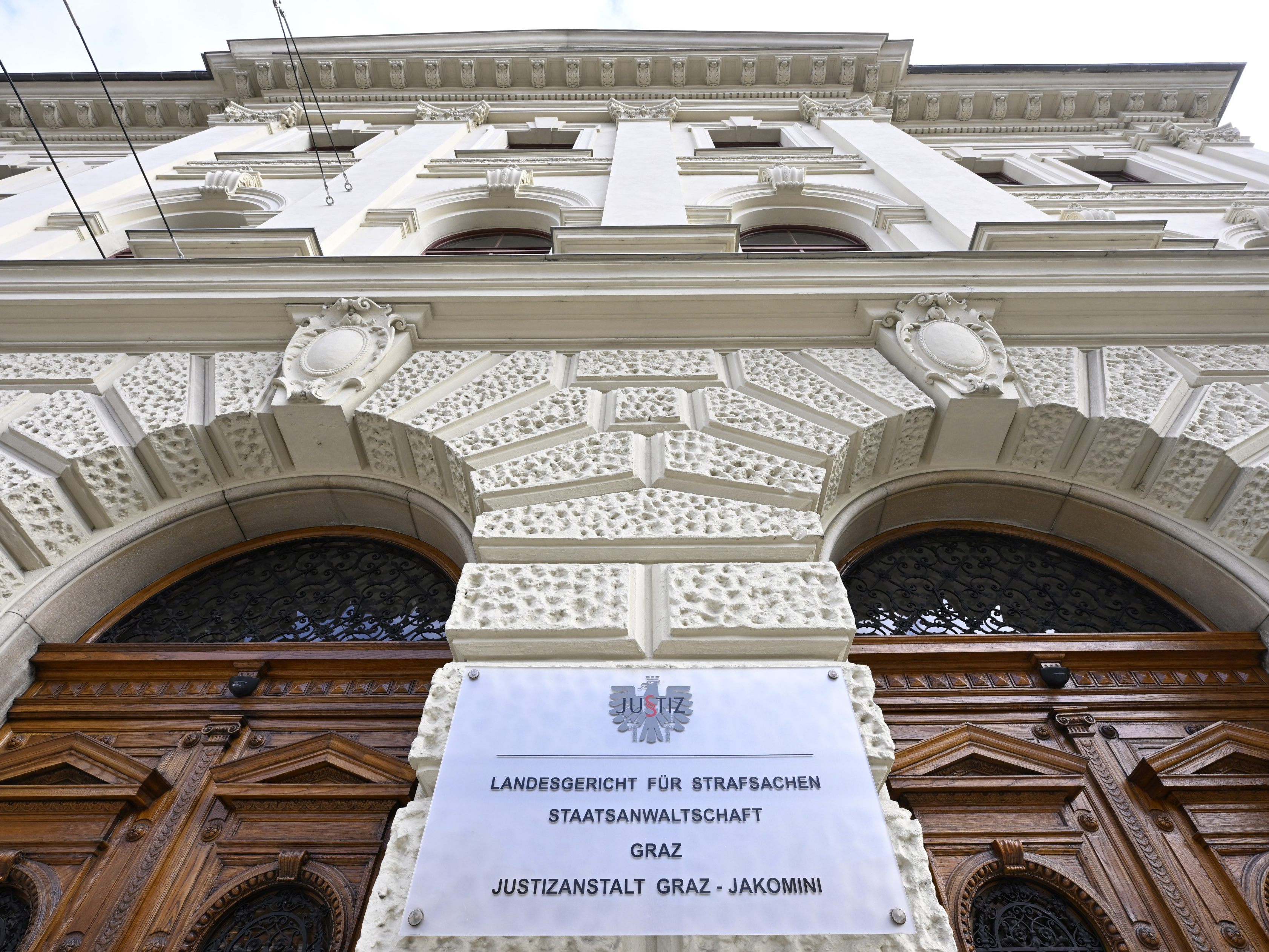 Zu Silvester 2023/24 gab es in der Grazer Stern-Bar einen Brand. Im Bild: Das Straflandesgericht in der steirischen Landeshauptstadt. Zu Silvester 2023/24 gab es in der Grazer Stern-Bar einen Brand. Im Bild: Das Straflandesgericht in der steirischen Landeshauptstadt.