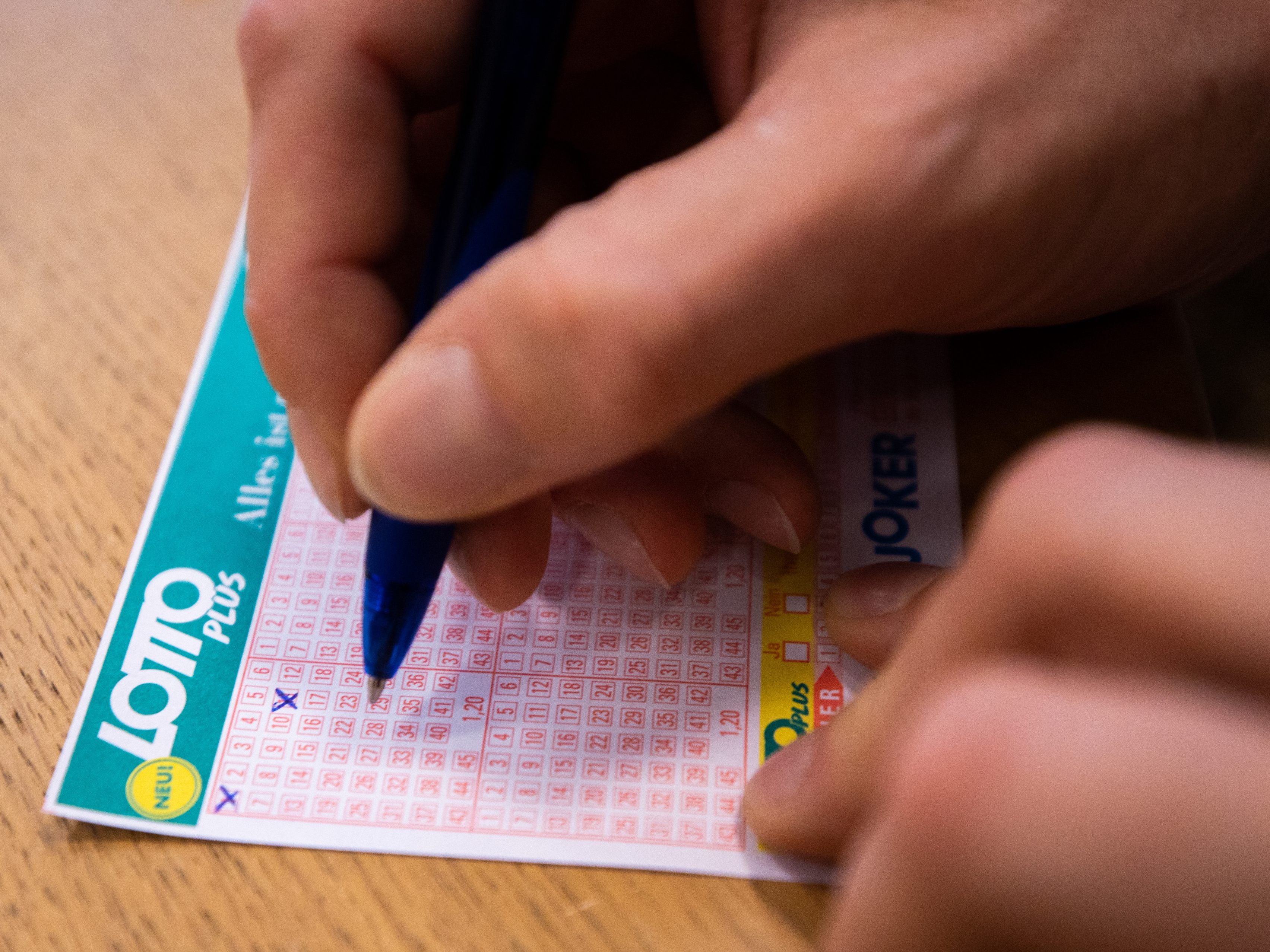 Bei der Lotto-Bonus-Ziehung wartet ein Jackpot. Bei der Lotto-Bonus-Ziehung wartet ein Jackpot.