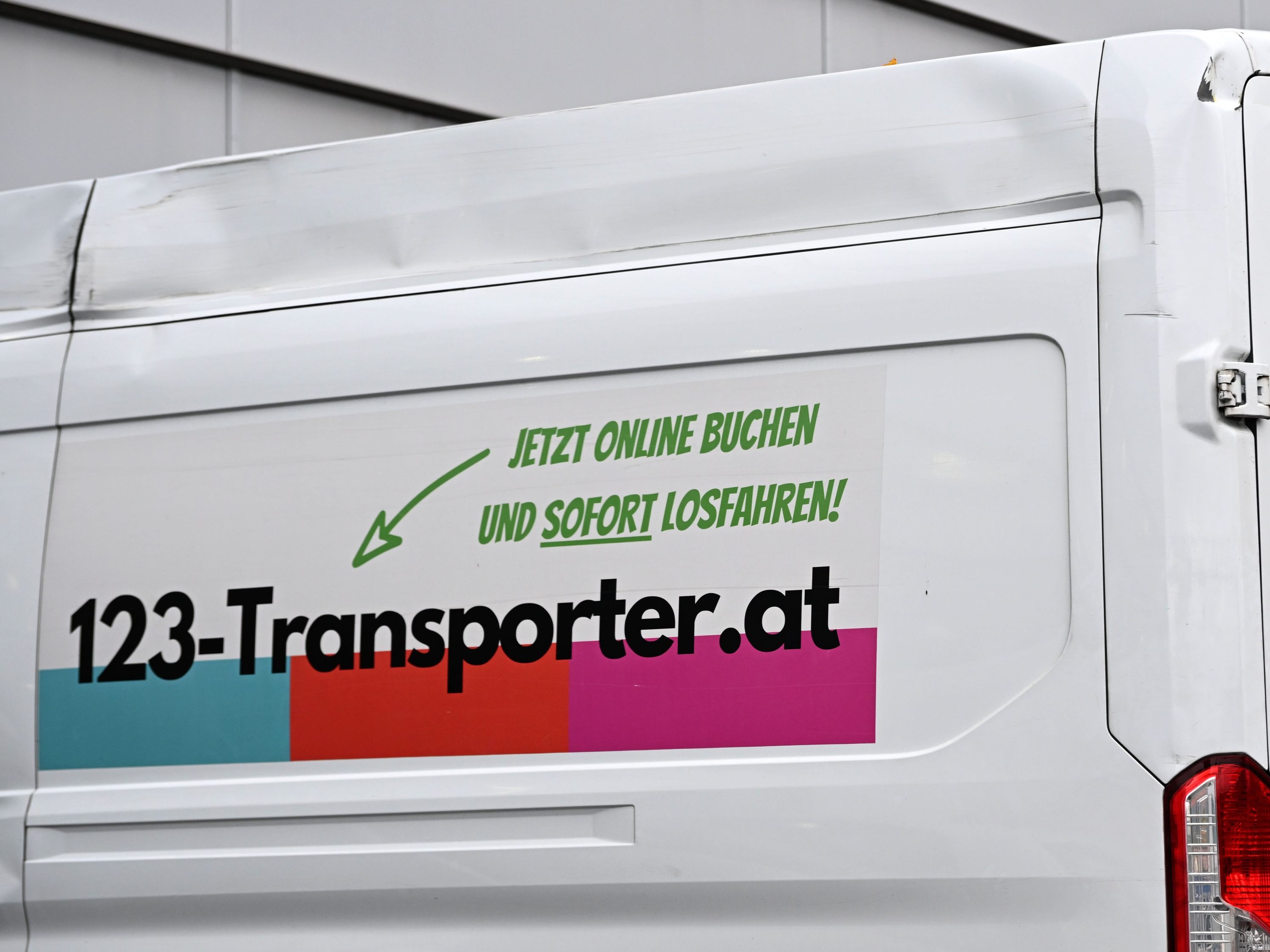 Die Betreiberfirma von 123-Transporter wird geschlossen. Die Betreiberfirma von 123-Transporter wird geschlossen.
