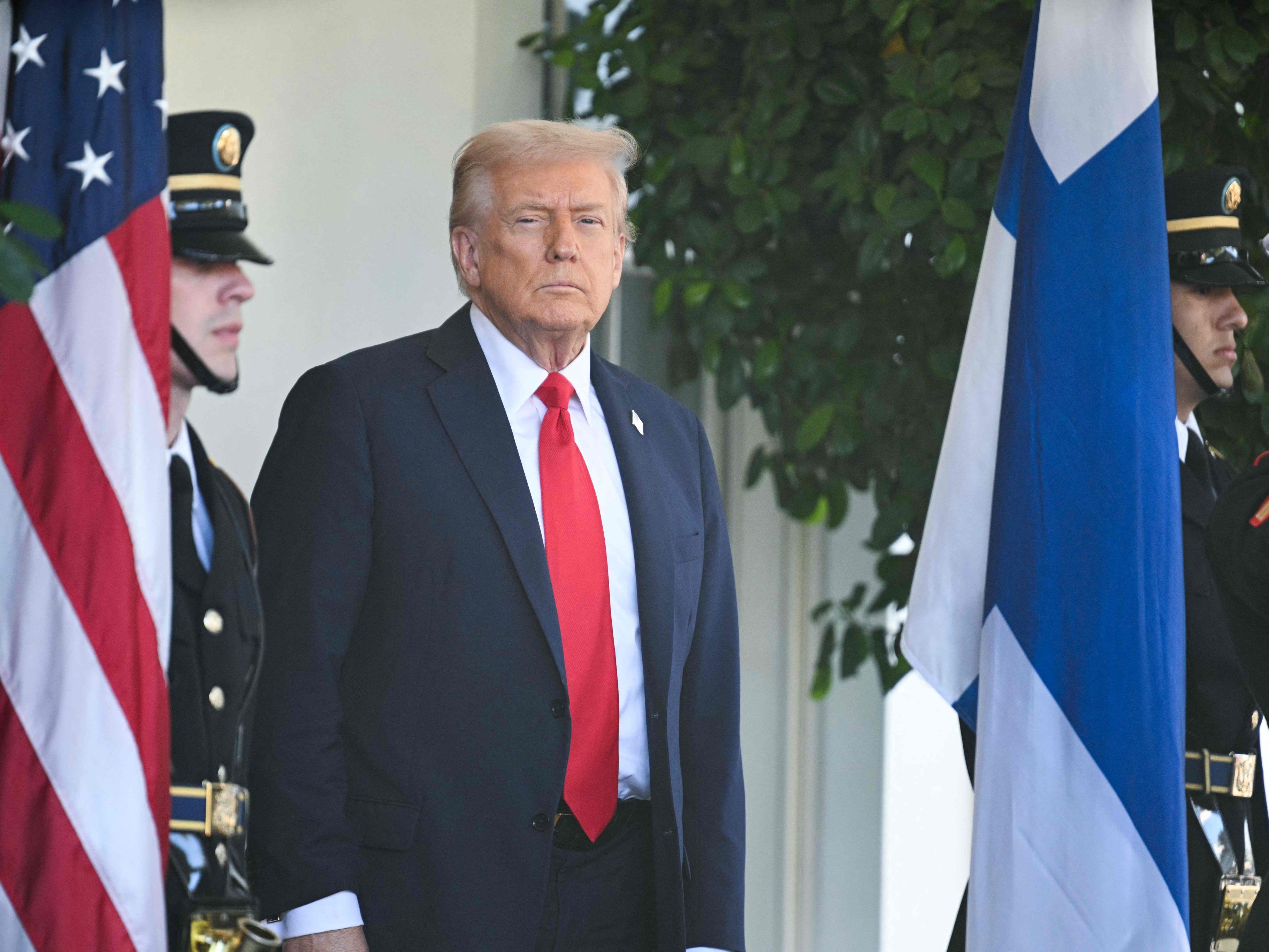 US-Präsident Donald Trump wird beim Nahost-Gipfel in Sharm el-Sheikh mit internationalen Partnern über die Umsetzung des Gaza-Friedensplans beraten. US-Präsident Donald Trump wird beim Nahost-Gipfel in Sharm el-Sheikh mit internationalen Partnern über die Umsetzung des Gaza-Friedensplans beraten.