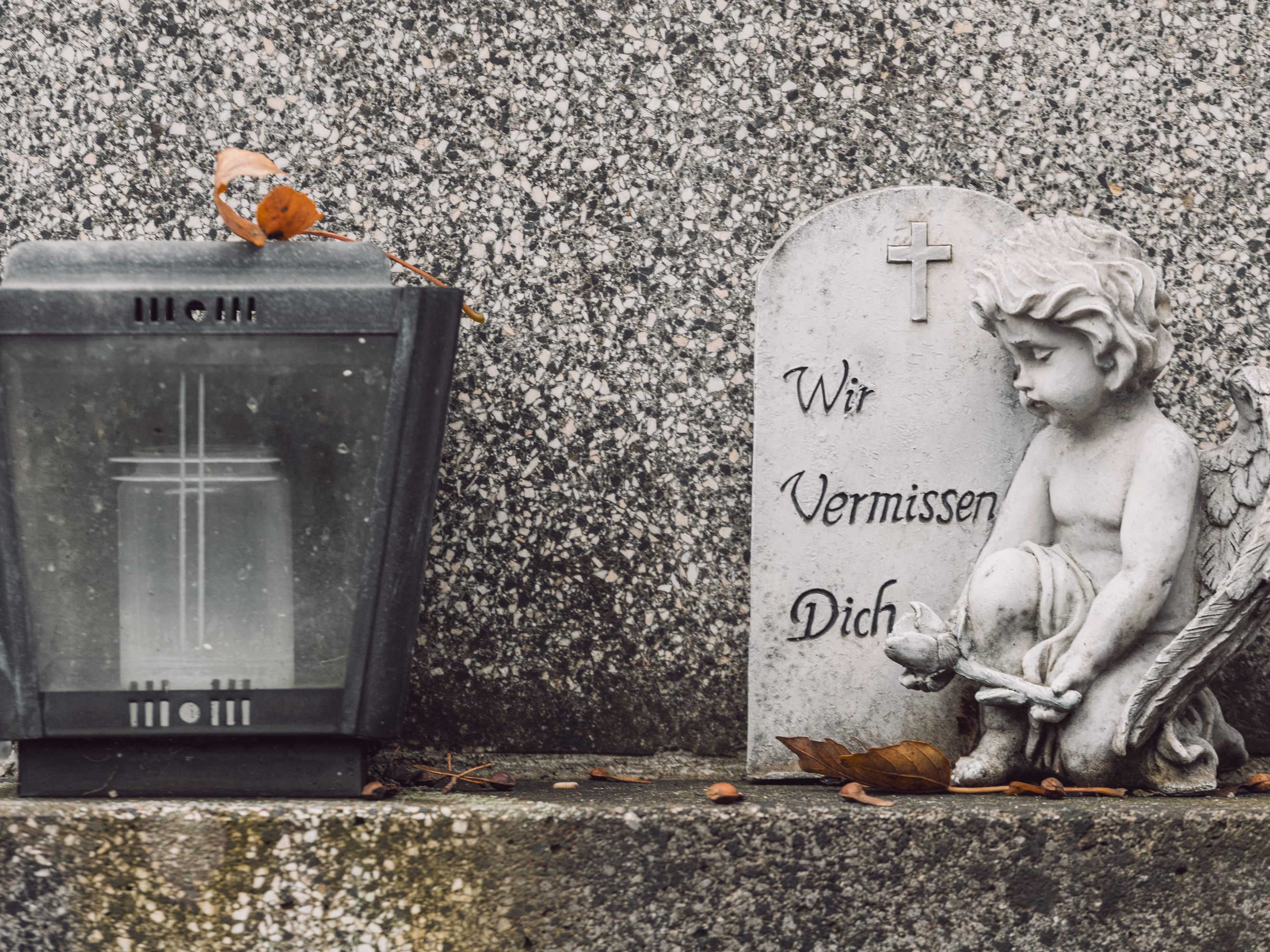 An Allerheiligen denken viele in Wien ihrer Verstorbenen, An Allerheiligen denken viele in Wien ihrer Verstorbenen,