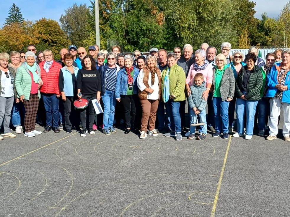 Teilnehmer/innen beim Lätteleschiessen des PVÖ Bregenz Teilnehmer/innen beim Lätteleschiessen des PVÖ Bregenz