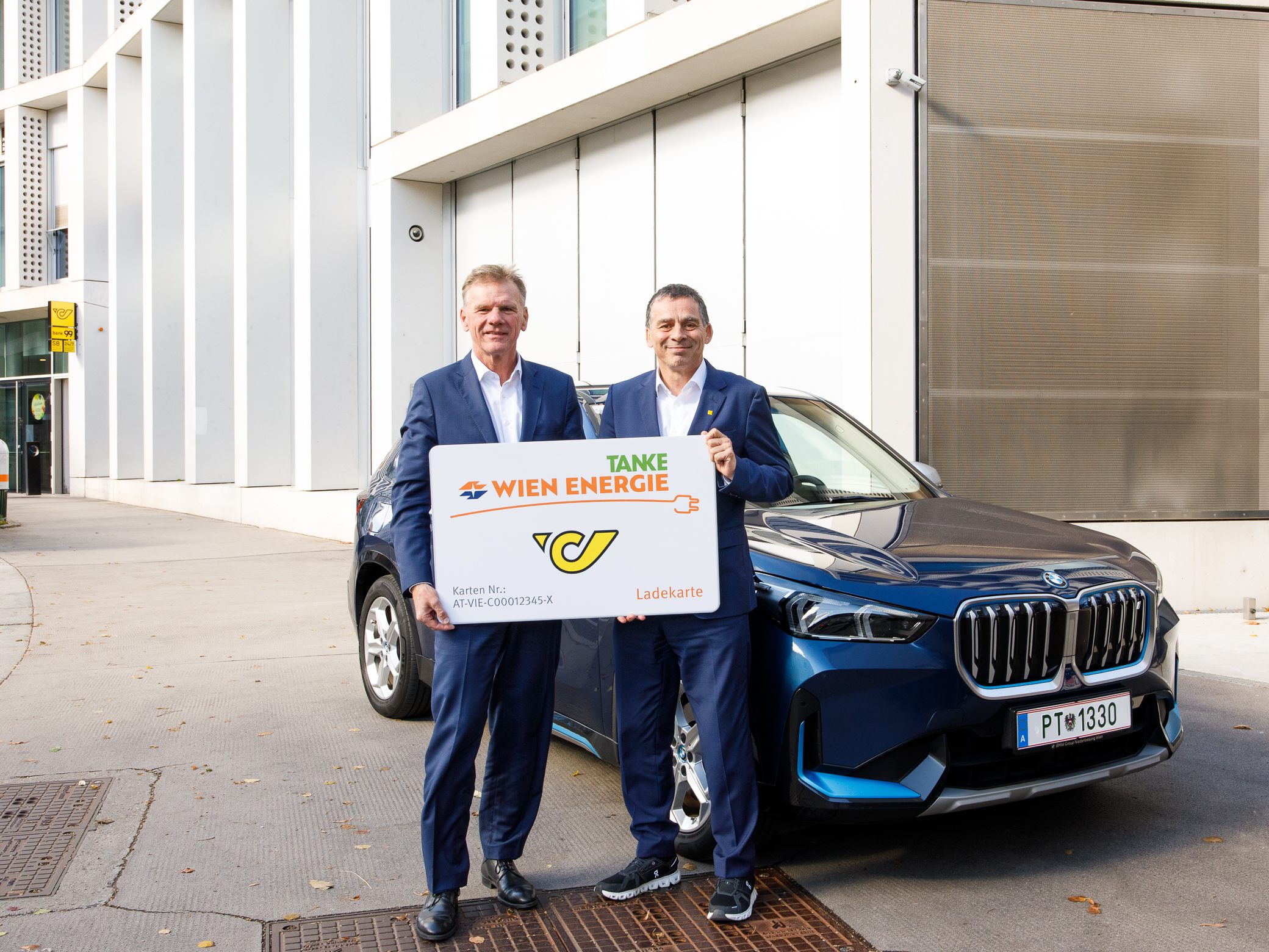 Die Österreichische Post lädt Ökostrom bei der Wien Energie. Die Österreichische Post lädt Ökostrom bei der Wien Energie.